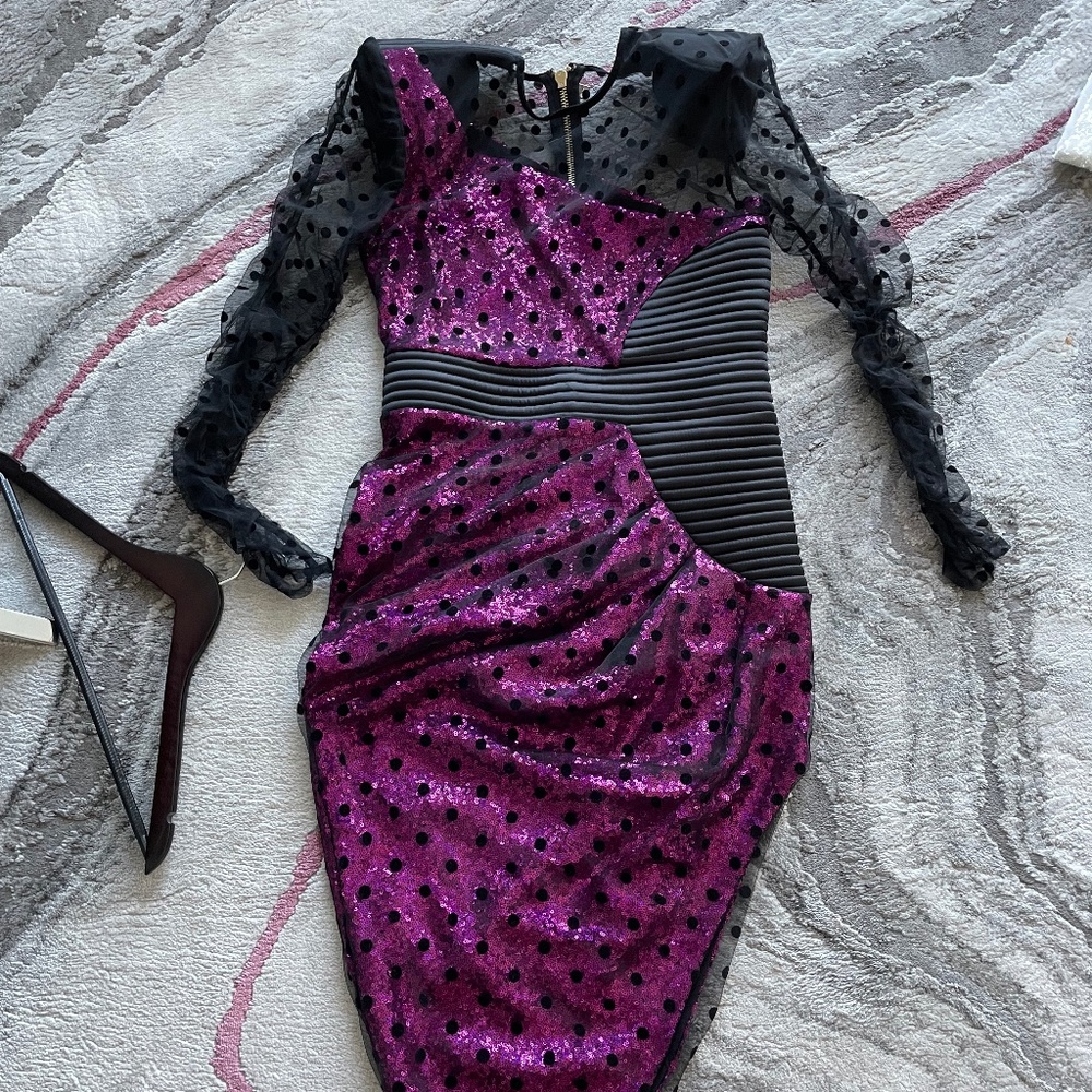 Dress - Picture 3 of 4
